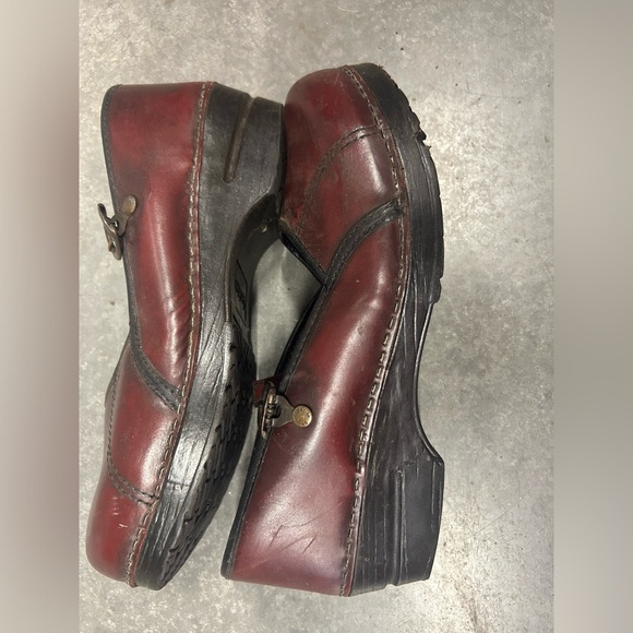 $140 Sanita Brown quality leather 10 shoes Mary Jane clogs Dansko danish nurse - Picture 4 of 4